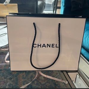Chanel gift bag quality 7/10